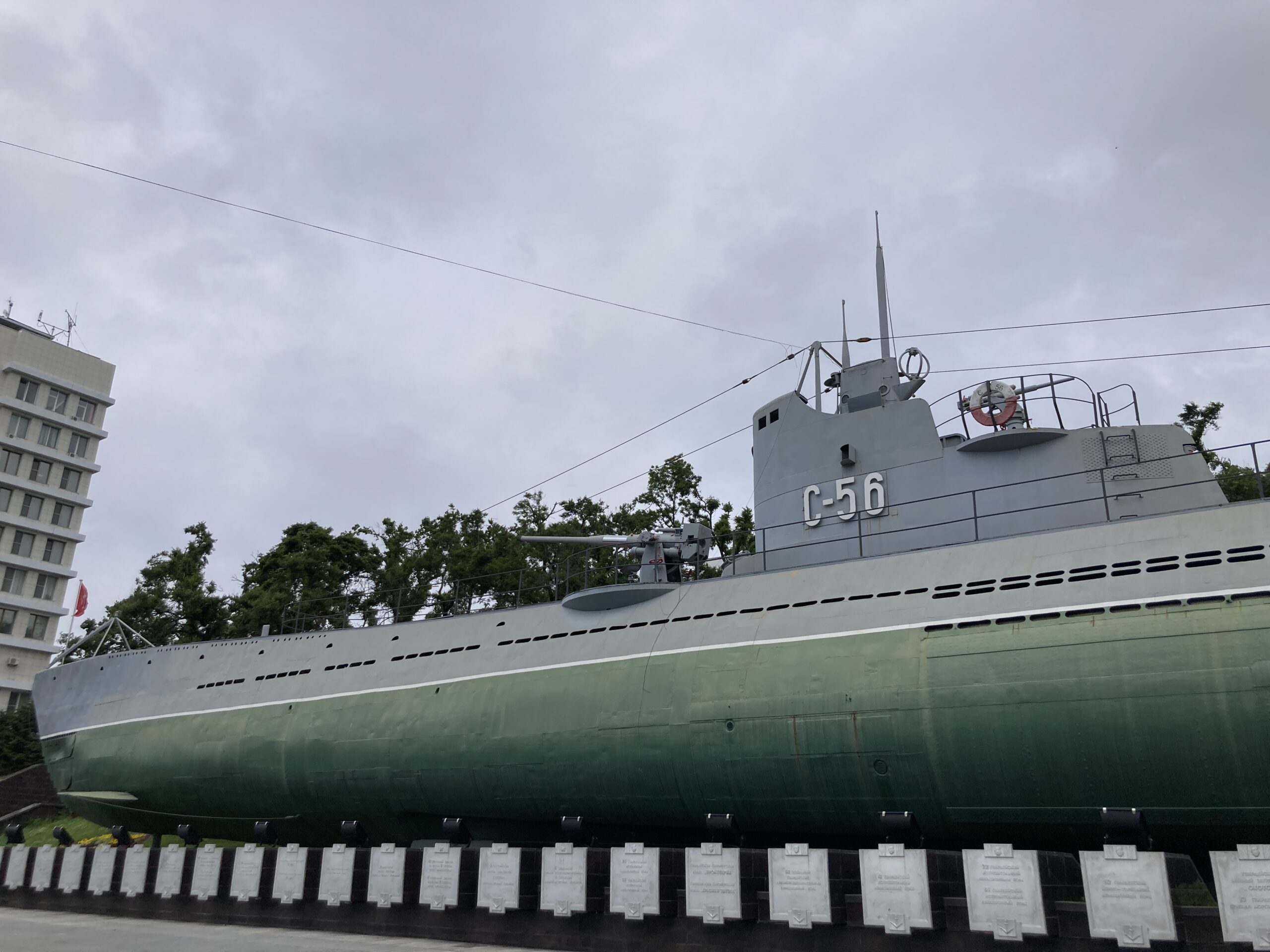 本物の巨大潜水艦に潜入した？！ウラジオストク観光で外せないC-56博物館